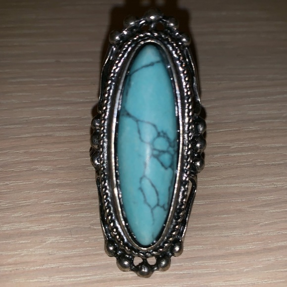 Turquoise Statement Ring ✨ - Picture 2 of 5